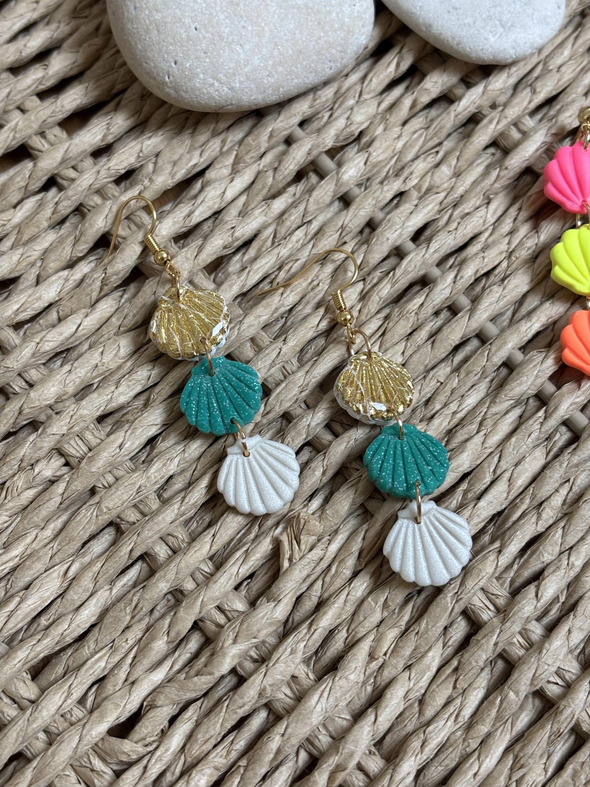 Boucles d'oreilles 3 coquillages – Image 2