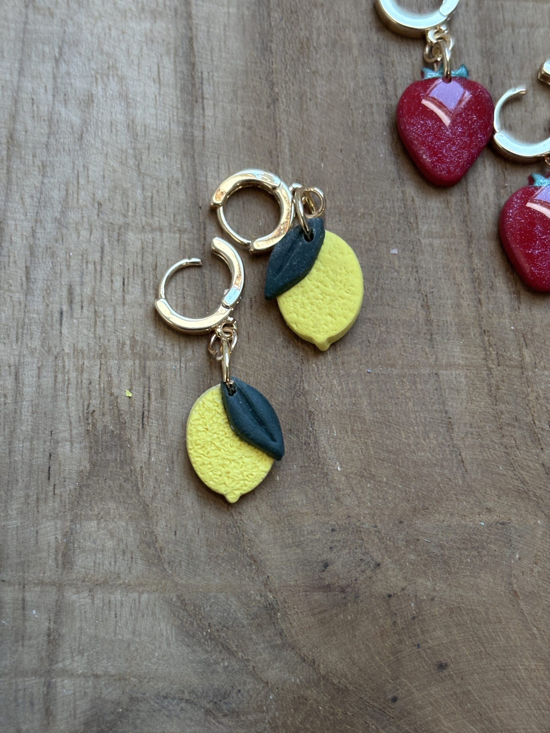 Mini boucles d'oreilles Fruits đđ â Image 4